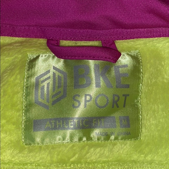BKE Jacket - Picture 4 of 5